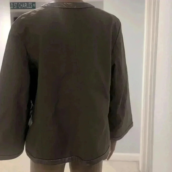 Victor Costa Bomber Jacket - Picture 7 of 8